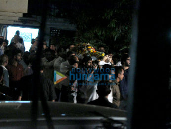 Aishwarya Rai Bachchan and others attend her father Krishnaraj Rai's funeral