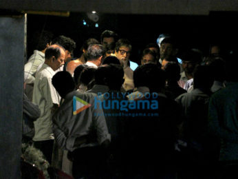 Aishwarya Rai Bachchan and others attend her father Krishnaraj Rai's funeral