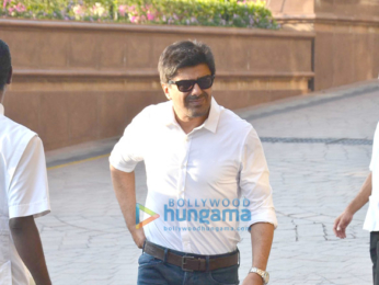 Aishwarya Rai Bachchan's father Krishnaraj Rai's prayer meet