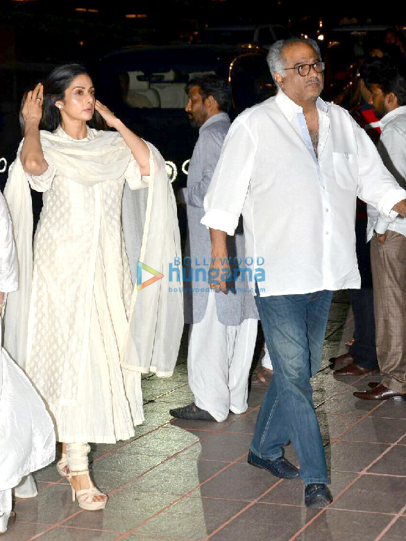 aishwaryas fathers prayer meet 8