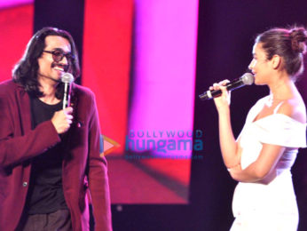 Alia Bhatt graces the 'Youtube Fanfest' event at Jio Gardens