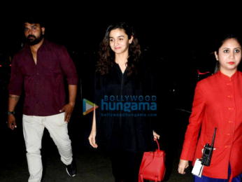 Alia Bhatt snapped at the airport while leaving for London