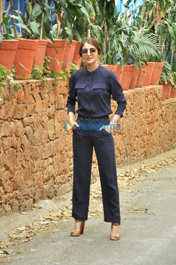 anushka sharma suraj sharma snapped at phillauri promotions 1
