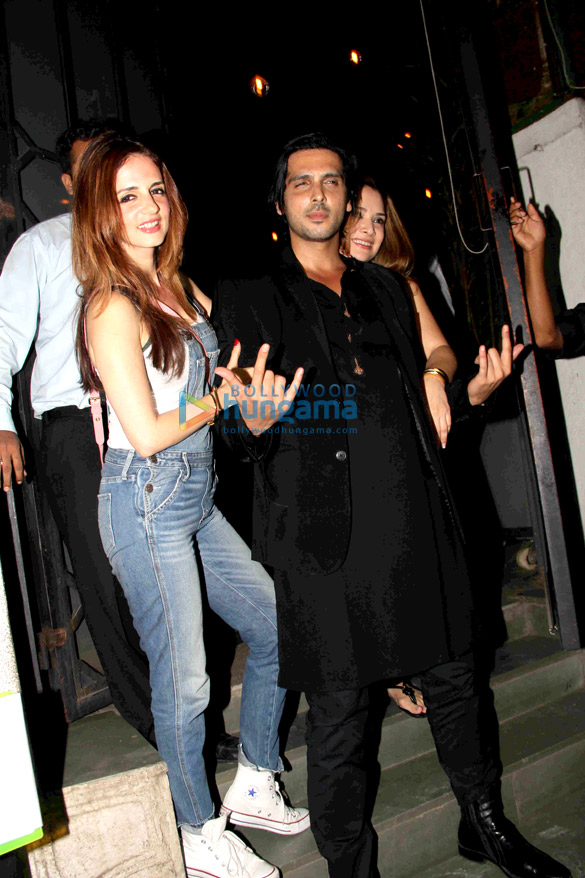celebs grace aditya garware and renu chainanis pre wedding bash 4