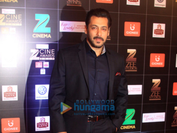 Celebs grace 'Zee Cine Awards 2017'