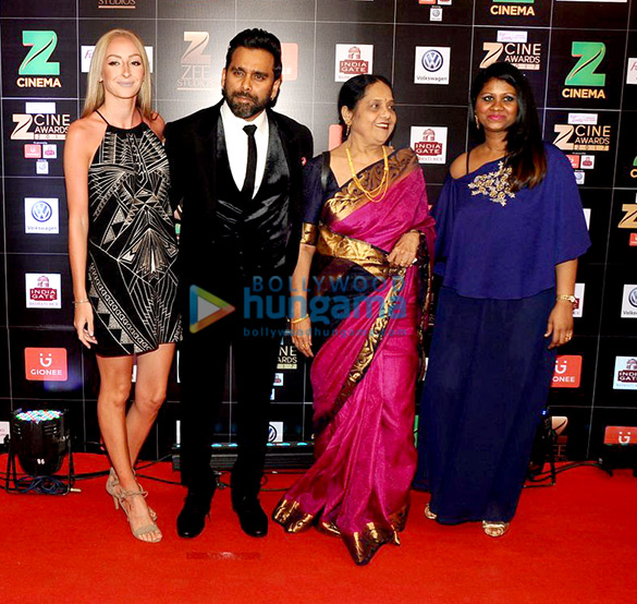 celebs grace zee cine awards 2017 47