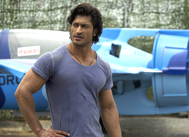 Commando 2 Day 5 in overseas