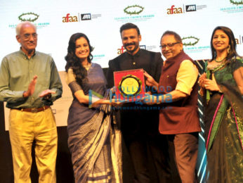 Dia Mirza honoured with the Green Crusader of the year award at the IAA Olive Crown Awards 2017