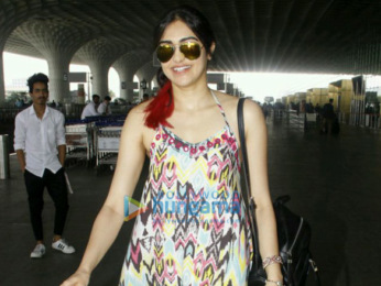 Esha Gupta & Adah Sharma snapped at the airport