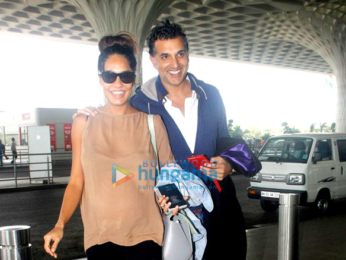 Farhan Akhtar & Lisa Haydon snappd at the airport