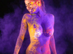 HOT HOLI: Poonam Pandey makes a special Holi wish in a sexy bikini