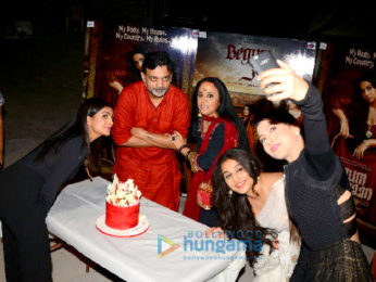 Ila Arun celebrates her birthday with the cast of 'Begum Jaan'