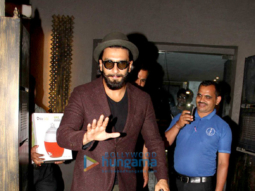 Ranveer Singh, Anushka Manchanda & Anusha Dandekar snapped at Out of the Blue