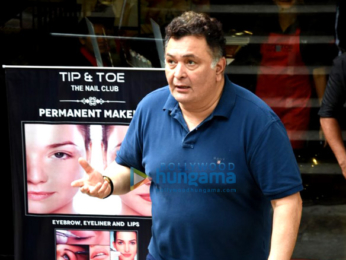 Rishi Kapoor snapped in Bandra