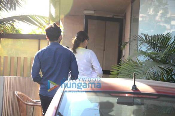 shahid kapoor and mira rajput snapped with baby misha rajput 1