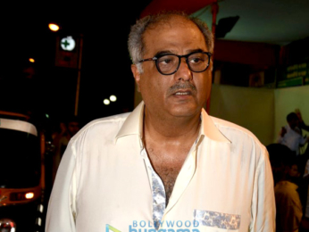 Shraddha Kapoor and family at the inauguration of Pandit Pandharinath Marg in Juhu