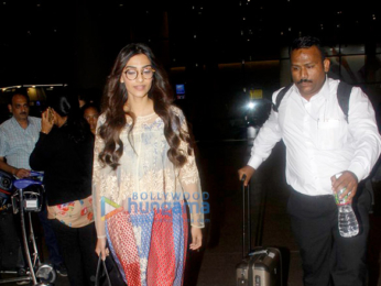 Sonam Kapoor snapped at the airport