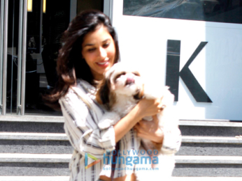 Sophie Choudry snapped at Dessange Salon