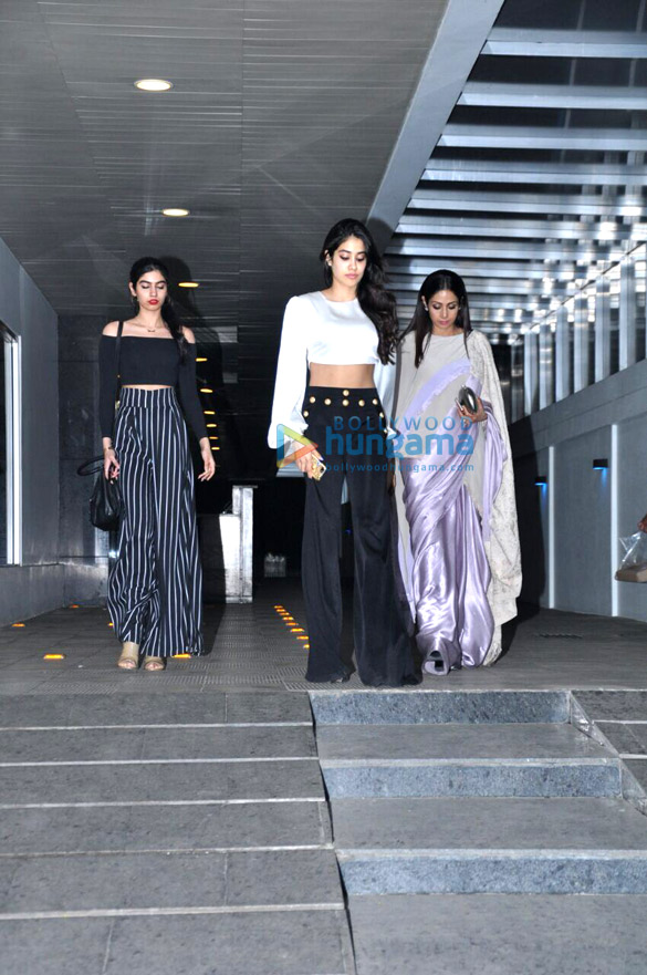 sridevi jhanvi khushi snapped post dinner at hakkasan 1