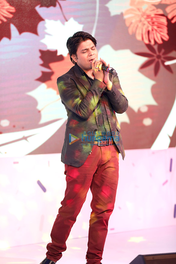 taapsee pannu mira rajput kapoor ankit tiwari grace we care initiative 4