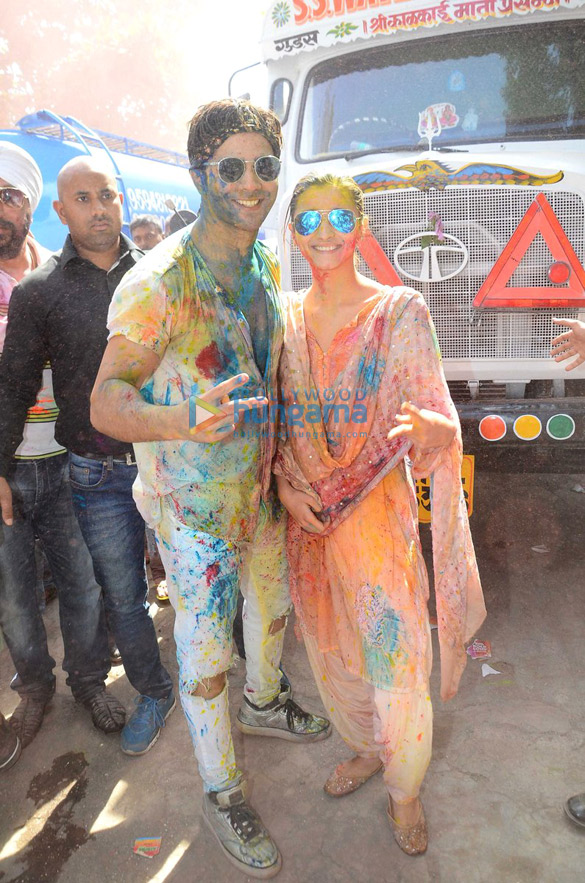 varun dhawan alia bhatt grace zoom holi bash 2017 8