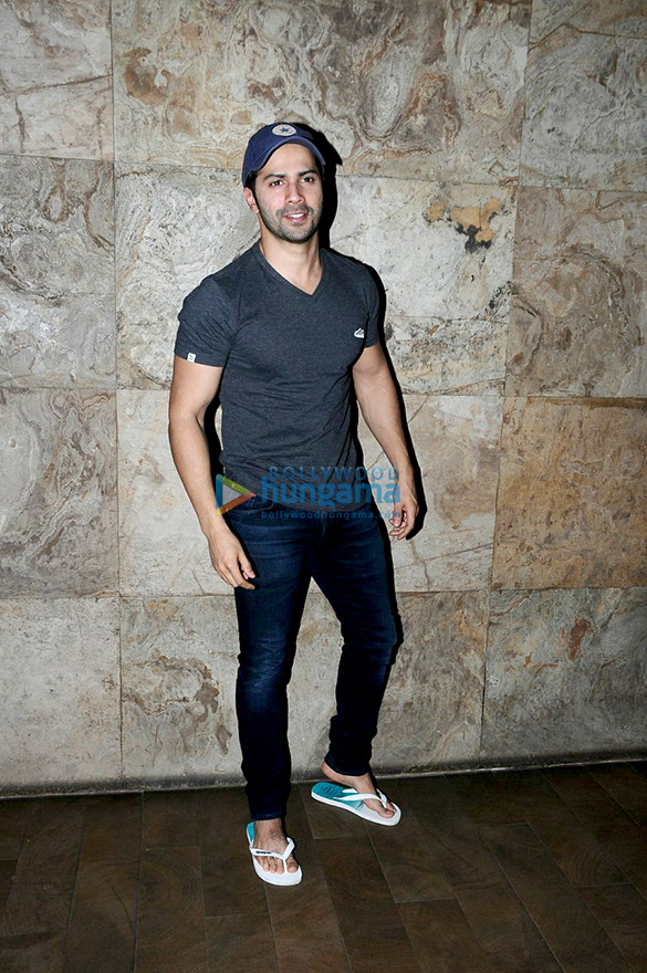 varun dhawan natasha snapped at the boss baby screening 1