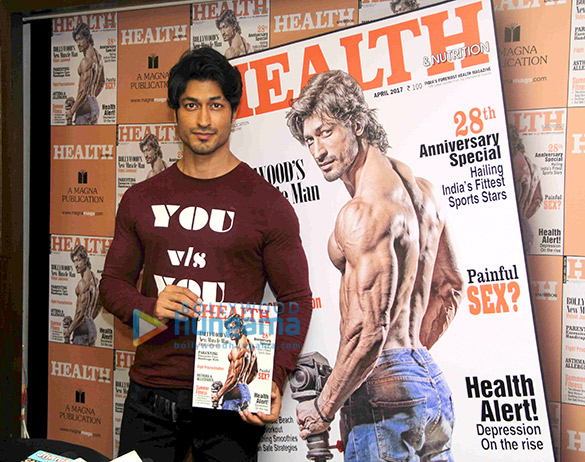 vidyut jammwal unveils the latest issue of health nutrition 4