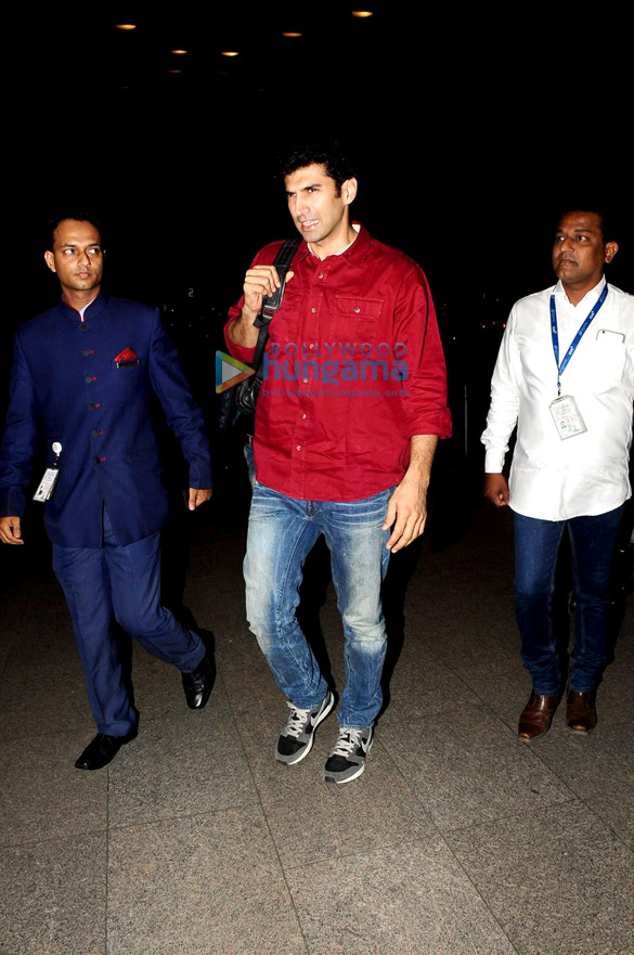aditya roy kapur departs for berlin 5