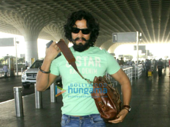 Aishwarya Rai Bachchan, Anushka Sharma, Vaani Kapoor, Diana Penty and others snapped at the airport