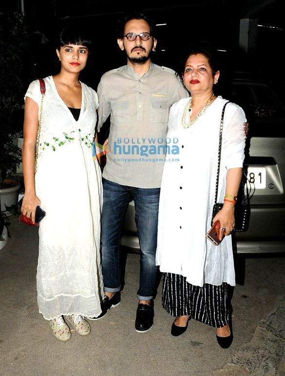 alia rekha and vidya grace the screening of begum jaan 5