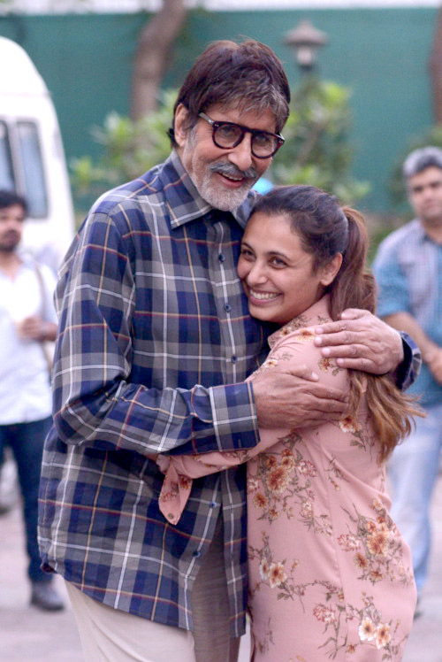 Amitabh Bachchan share a warm hug with Rani Mukerji on the sets of Hichki