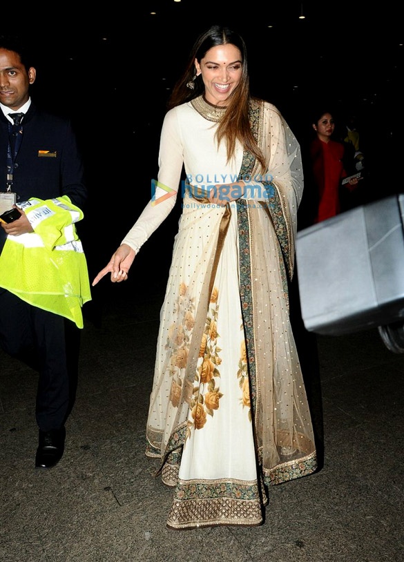 Anil Kapoor, Sanjay Dutt, Deepika Padukone and Disha Patani snapped at the airport