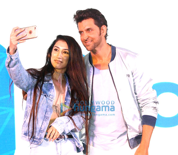 hrithik graces the launch of happn app 5