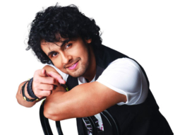 “I wouldn’t want anyone to doubt my SECULAR spirit”: Sonu Nigam