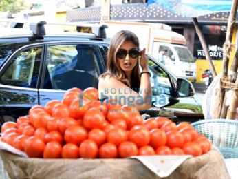 Ileana DCruz snapped buying veggies from local vendor