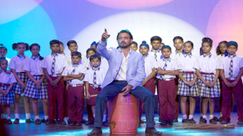 Check out: Irrfan Khan shoots with kids from Katputli colony