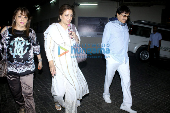 kangna ranaut and others snapped post baahubali 2 the conclusion show at pvr juhu 6
