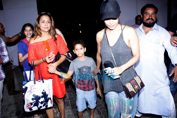 malaika arora khan and amrita arora snapped with kids in bandra 3