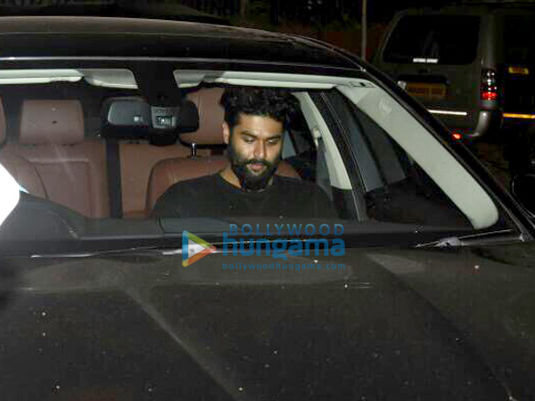 ranbir kapoor arjun kapoor sidharth malhotra alia bhatt visit karan johars house 6