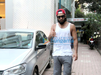 Ranveer Singh snapped post his gym session in Bandra