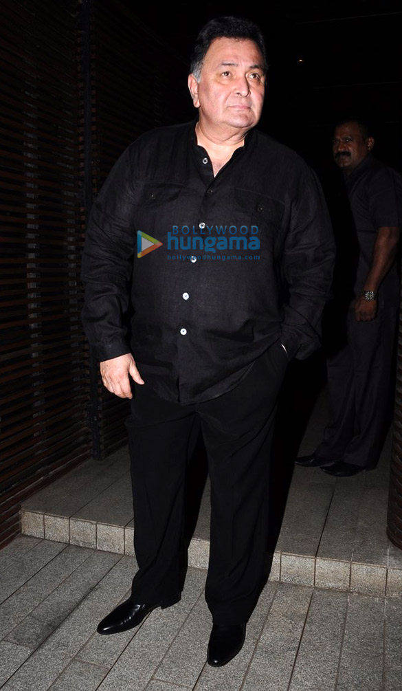 rekha kangna ranaut madhuri dixit sushmita sen and many more at priyanka chopras bash for movie ventilator national award win 12
