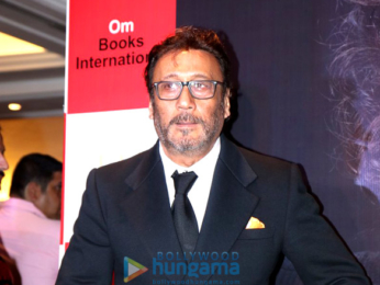 Salman Khan, Dharmendra & Jeetendra grace the launch of Asha Parekh's book 'The Hit Girl'