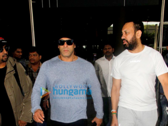 Salman Khan returns from Da-bangg Tour Concert in New Zealand