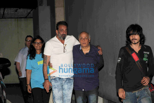 sanjay dutt mahesh bhatt pooja bhatt snapped post meeting at vishesh films office 1
