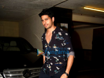 Sidharth Malhotra, Aditya Roy Kapur, Shraddha Kapoor & Arjun Kapoor at Mohit Suri's birthday bash