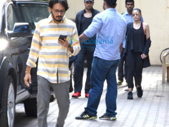 Sidharth Malhotra and Alia Bhatt snapped post meeting at Vishesh films' office