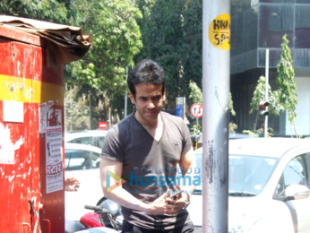 Tusshar Kapoor snapped with a mystery girl at Bastian