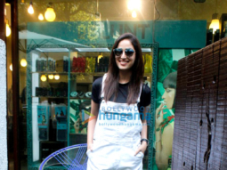 Yami Gautam snapped post salon session at B’Blunt