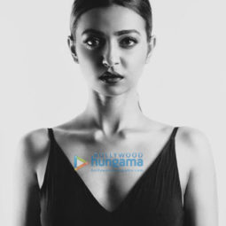 Celebrity Photos of Radhika Apte