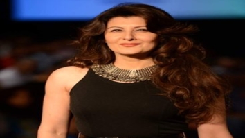 Sangeeta Bijlani MESMERISES with Oye Oye dance moves